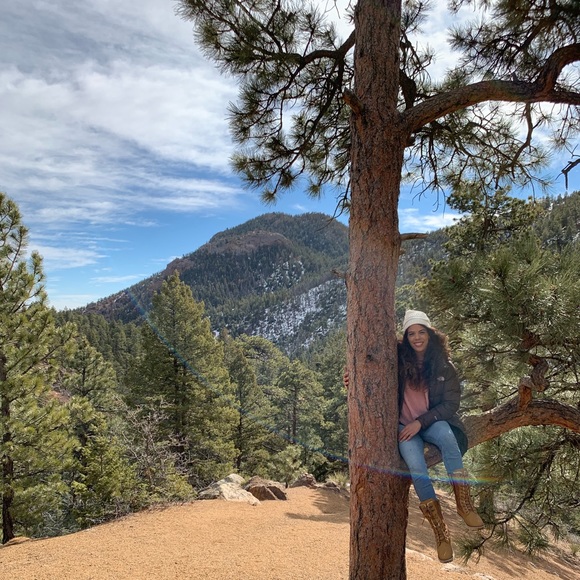 Meet your Posher, Bethany - Picture 4 of 8